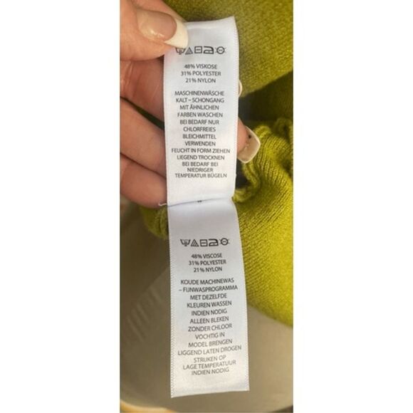 Tahari Mock Neck Sweater Sz. S Green Jeweled Buttons Holiday Party - Picture 8 of 10